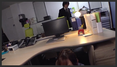 Cấp trên tăng ca có em thư ký phục vụ sung khoái đêm khuya