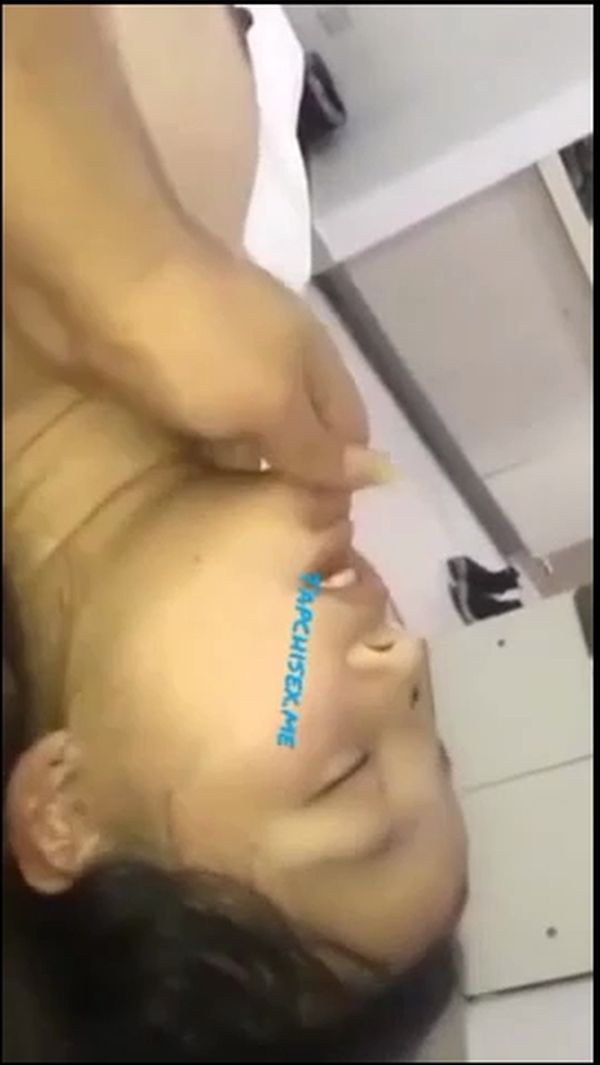 Chịch con ghệ say rượu của thằng bạn không còn biết gì nữa