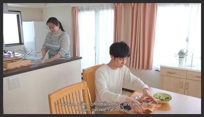 Chị hàng xóm cô đơn cần 1 con cặc an ủi