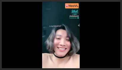 Em Rosababy sục cặc tài xế trên xe — P3