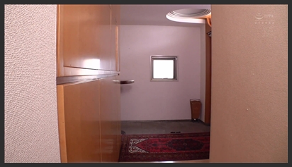 Hiếp dâm cô vợ ngon vú bự của nhân viên