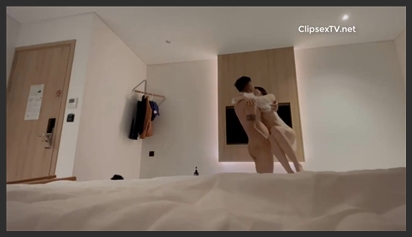 Hot Girl Lanh Nguyen Và Sơn Tổ Ong