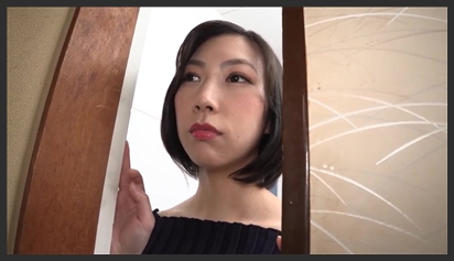 Khoái cảm tột độ với mẹ kế hàng ngon MBBG