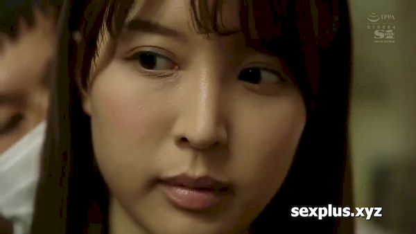 Thầy dạy yoga gạ địt