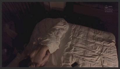 ôn lại kỷ niệm với bạn trai cũ xinh đẹp trước khi kết hôn