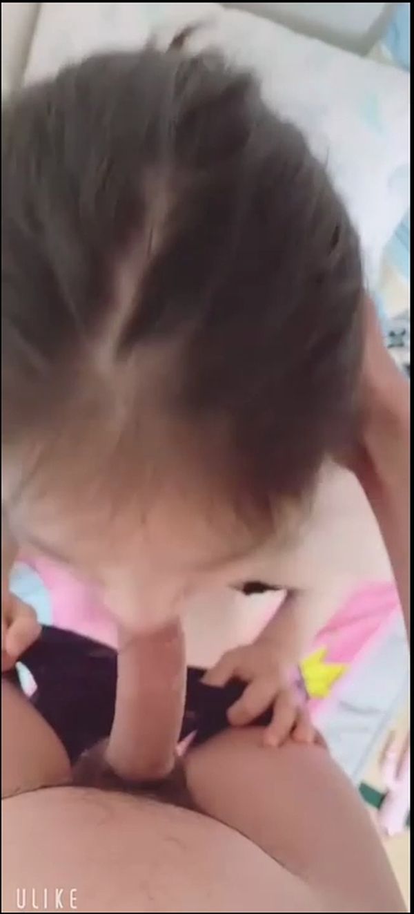 Con gái đi học thì mẹ ở nhà địt nhau (chịch máy bay tại phòng trọ ) phim sex khong che