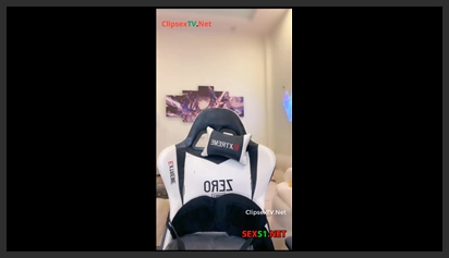 Bé Ngọc Bắn Nước Lôi Ướt Sũng Ghế phim sex khong che