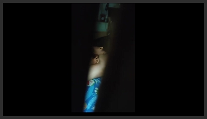 Quay Lén Bé Sinh Viên Trốn Trong Nhà Vệ Sinh Địt Nhau phim sex khong che