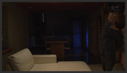 Nhà có cô chị gái đĩ thõa phim sex khong che