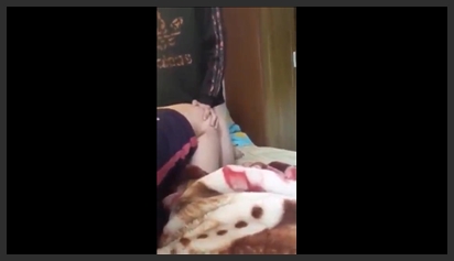 Mới sắm bộ đồ ngủ che nhưng cũng không che phim sex khong che