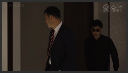 Nhìn người mình thích bị hiếp dâm nhưng chẳng làm được gì phim sex khong che